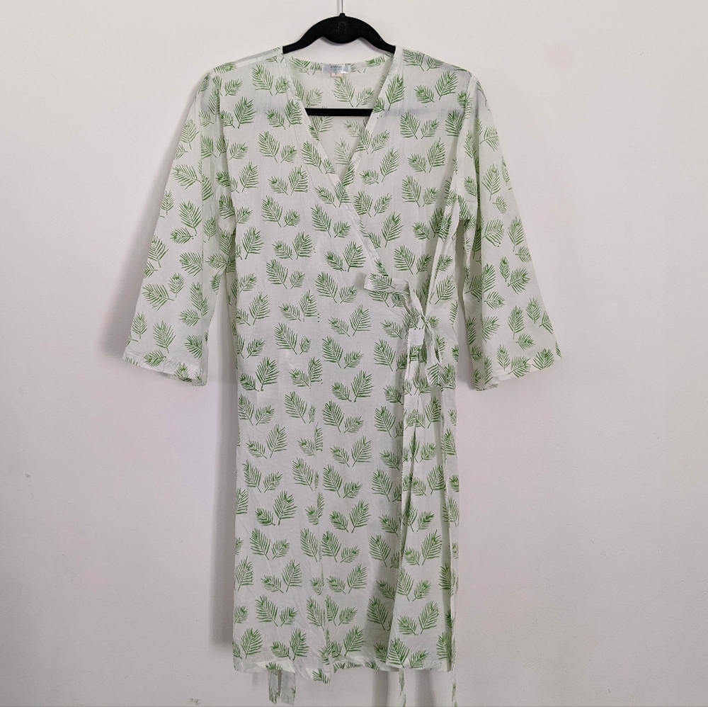 NWOT Guadelupe Design Laurel Leaf Wrap Dress